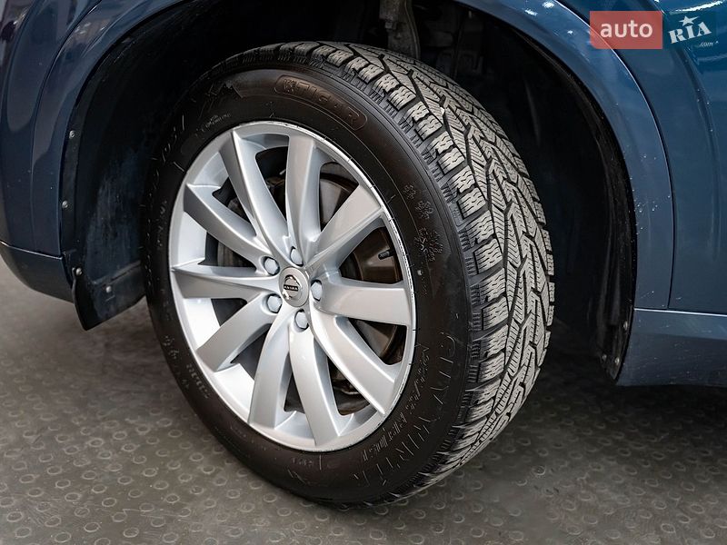 Внедорожник / Кроссовер Volvo XC90 2017 в Киеве