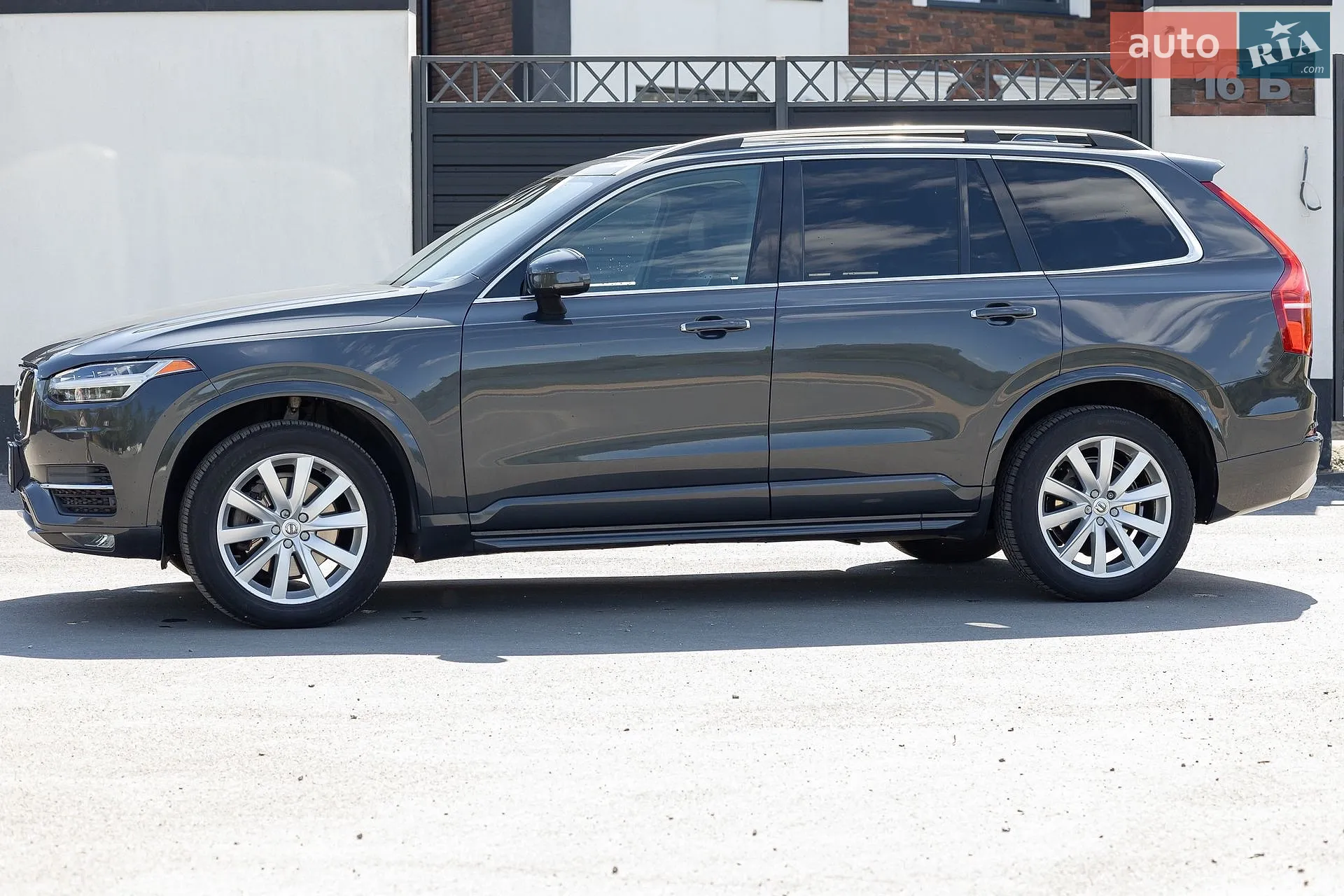 2015 Volvo XC90 - мініатюра 9
