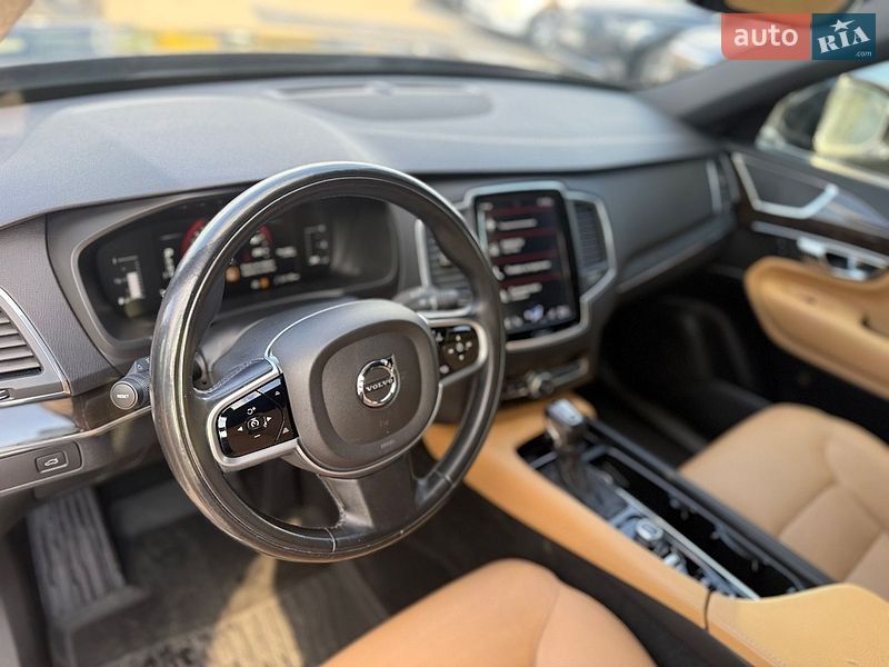Внедорожник / Кроссовер Volvo XC90 2018 в Ровно