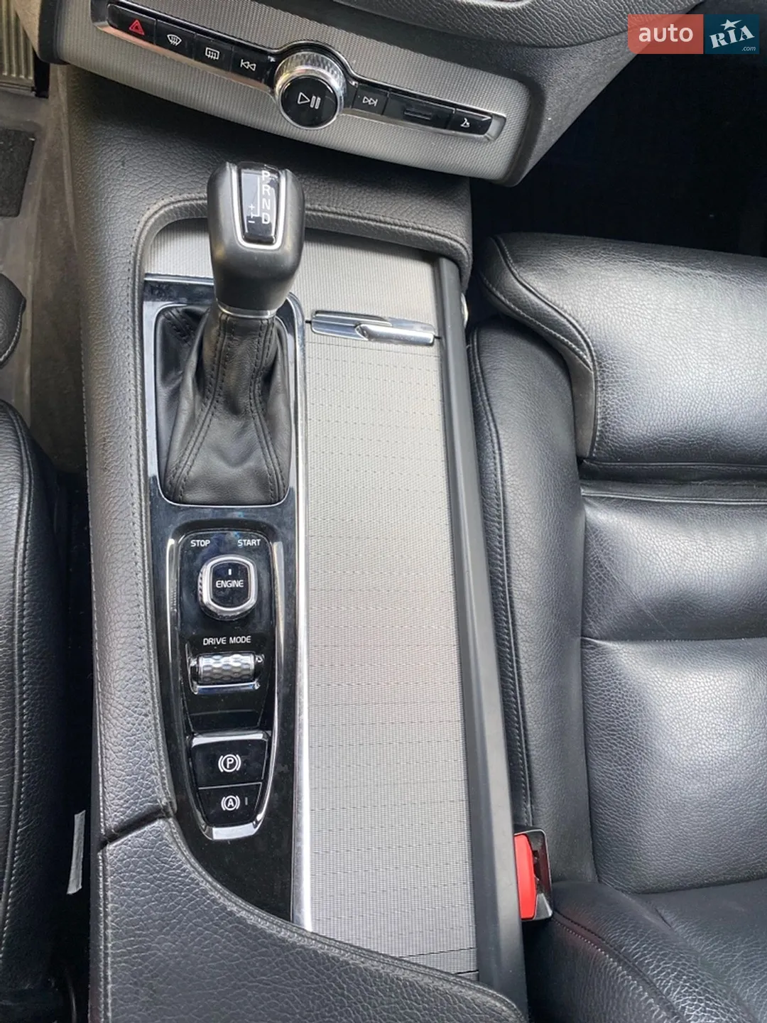 2015 Volvo XC90 - мініатюра 17