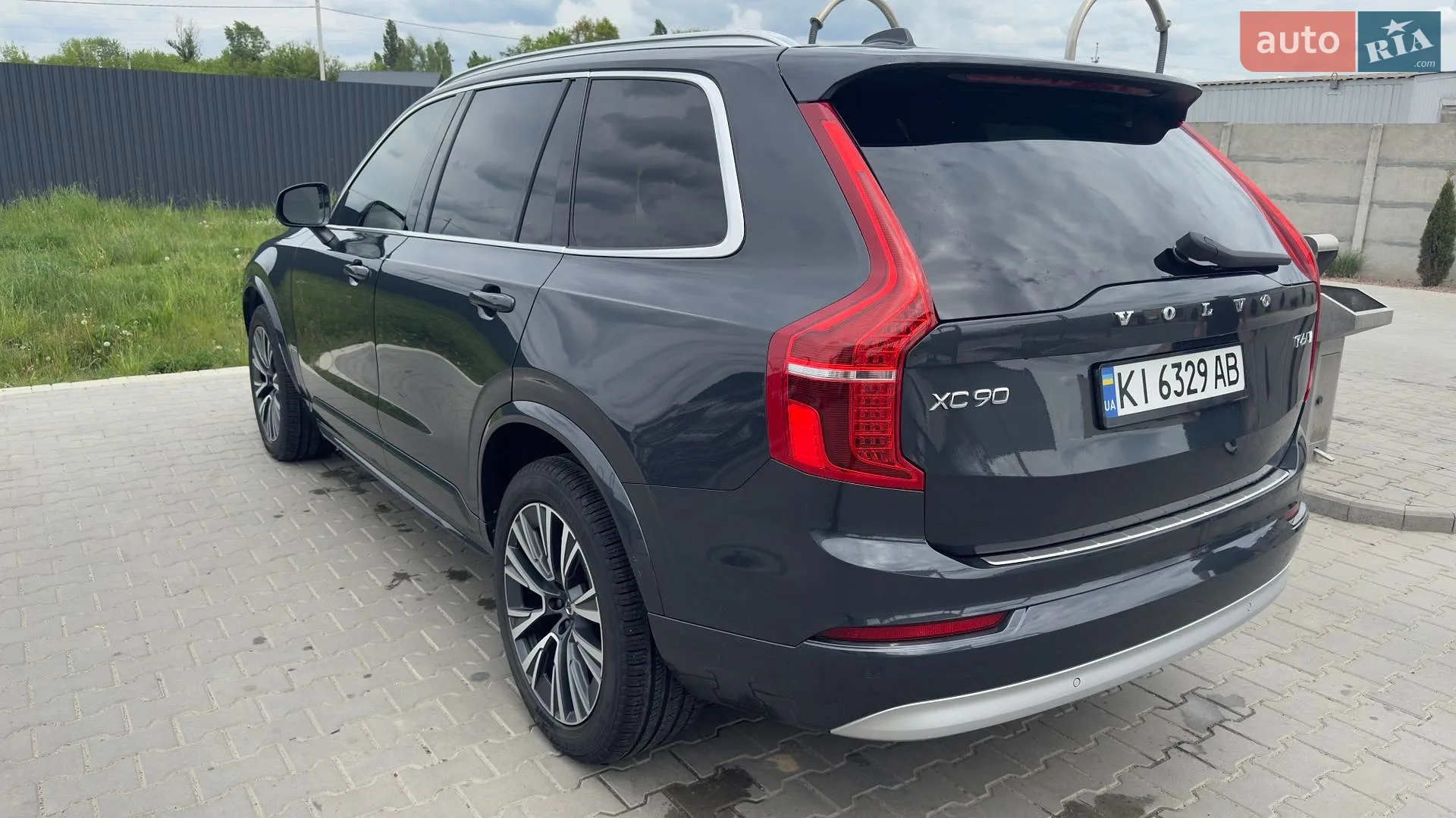 2022 Volvo XC90 - мініатюра 3