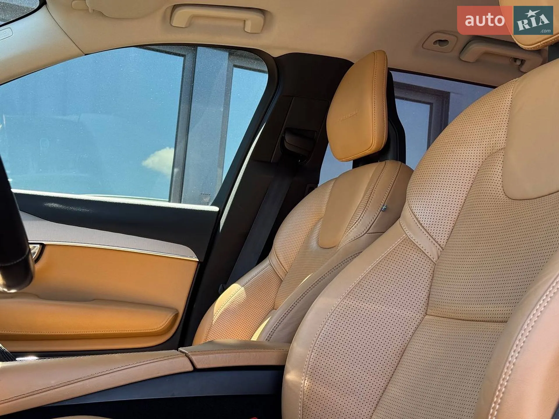 2016 Volvo XC90 - мініатюра 35