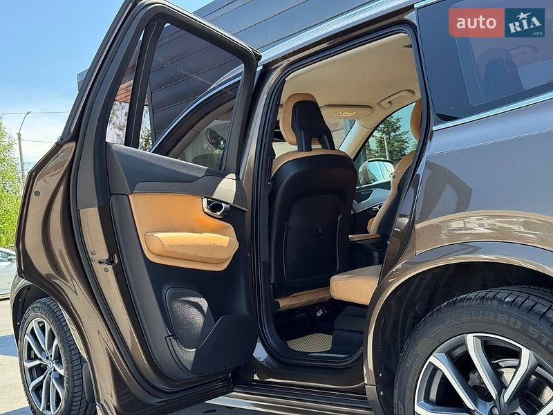 Позашляховик / Кросовер Volvo XC90 2016 в Рівному