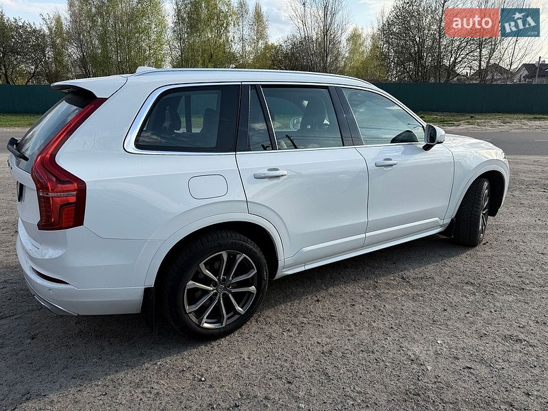 Внедорожник / Кроссовер Volvo XC90 2019 в Киеве