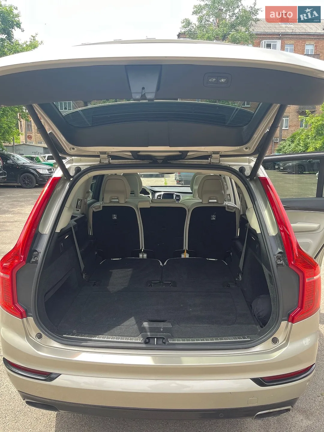 2018 Volvo XC90 - мініатюра 6