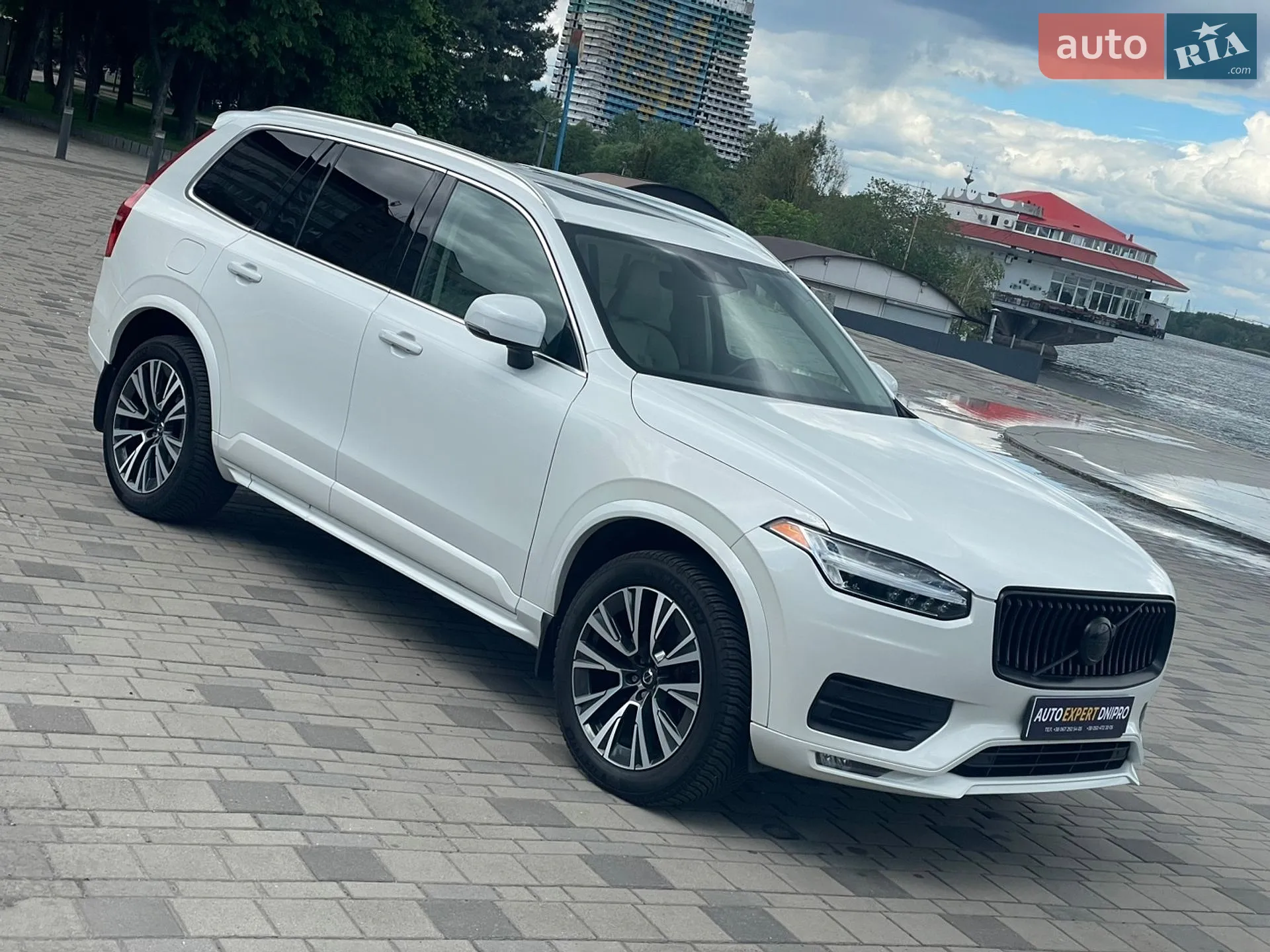 2020 Volvo XC90 - мініатюра 13