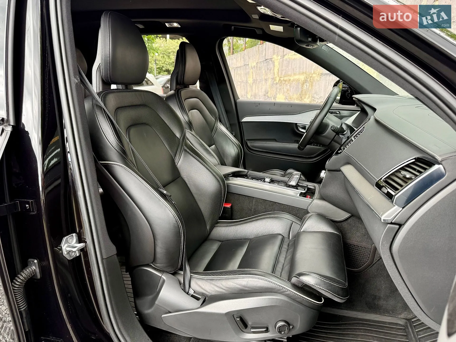 2020 Volvo XC90 - мініатюра 11