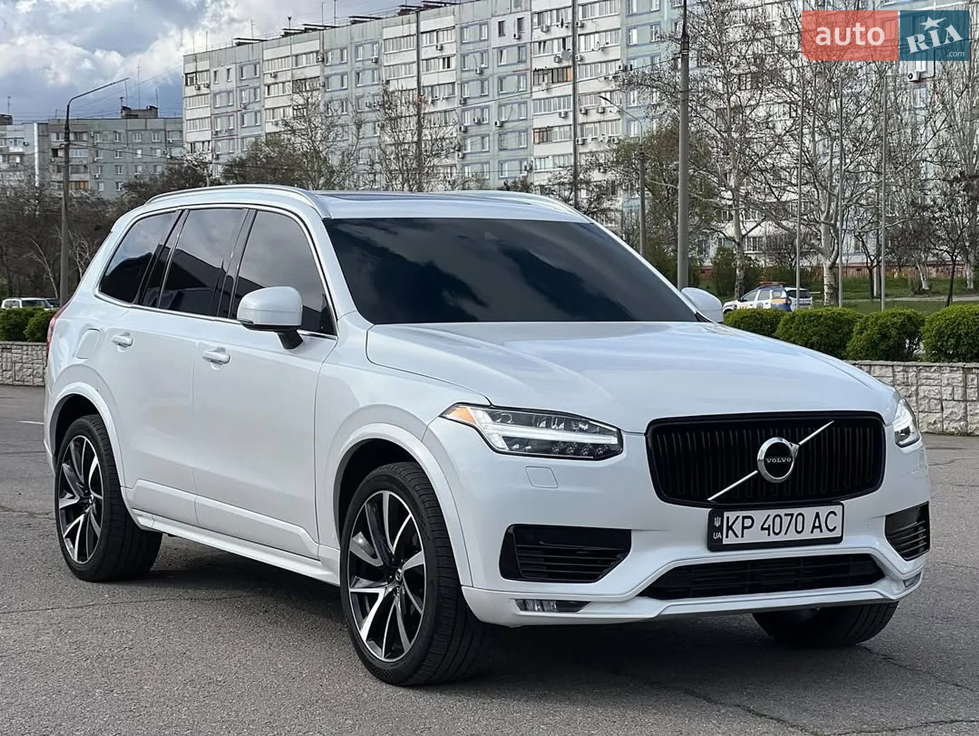 2020 Volvo XC90 - мініатюра 3