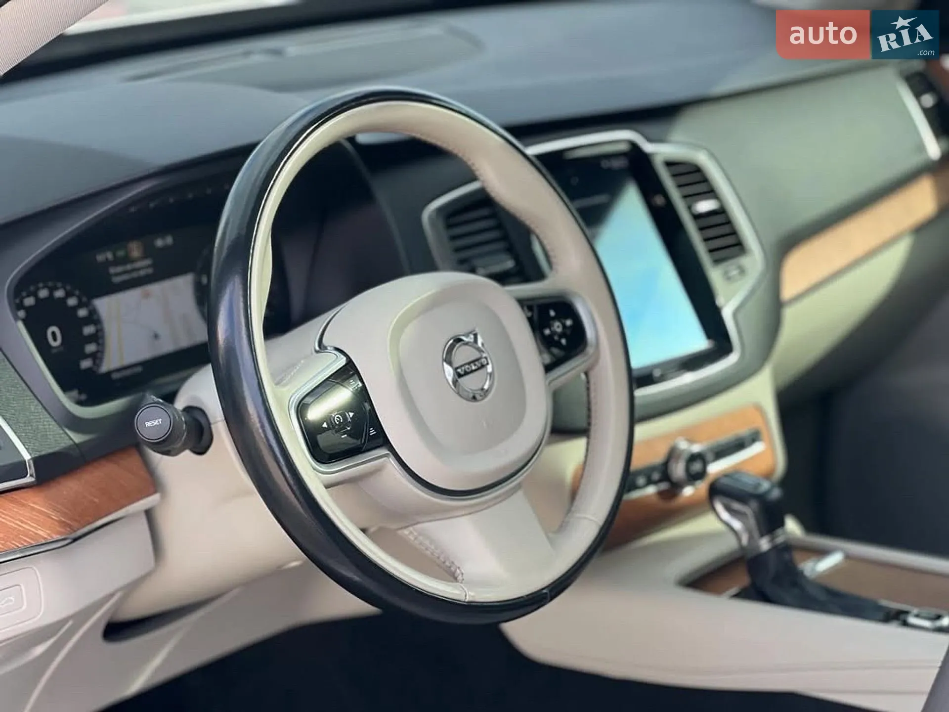 2020 Volvo XC90 - мініатюра 15