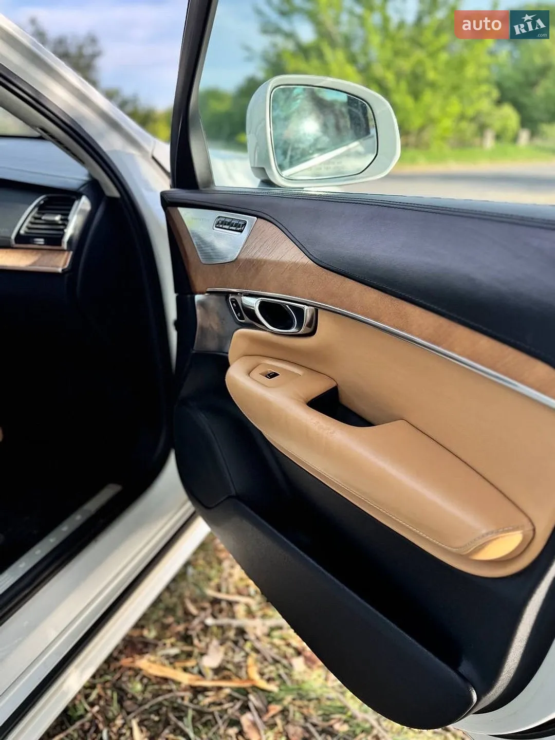 2015 Volvo XC90 - мініатюра 15