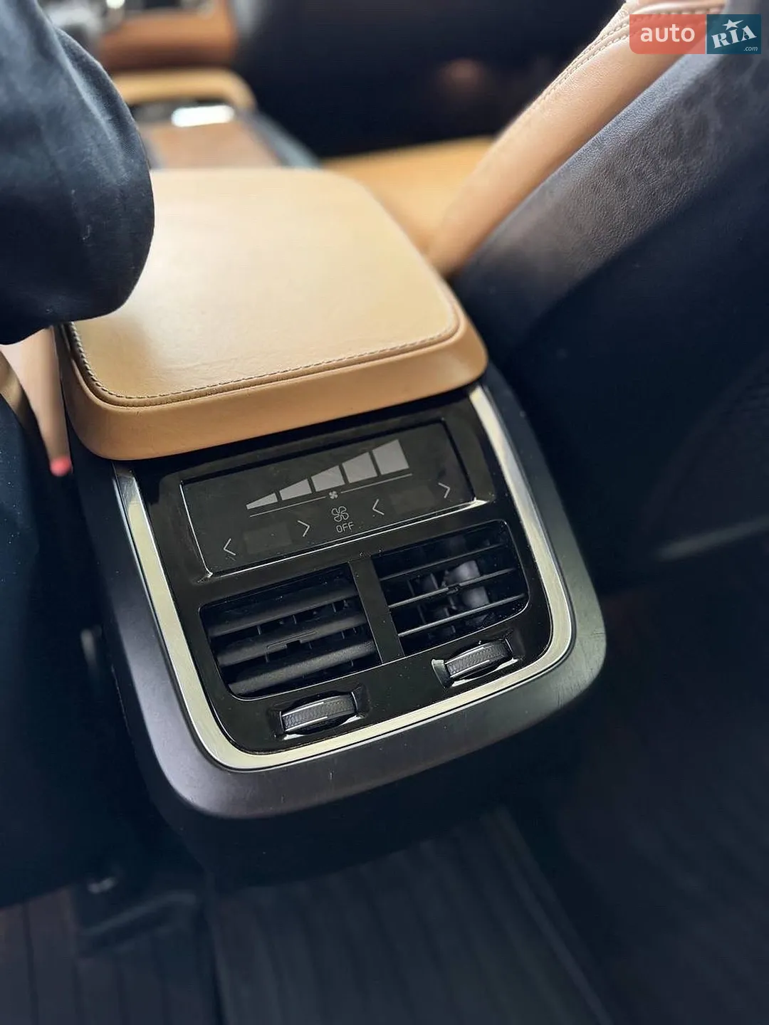 2015 Volvo XC90 - мініатюра 20