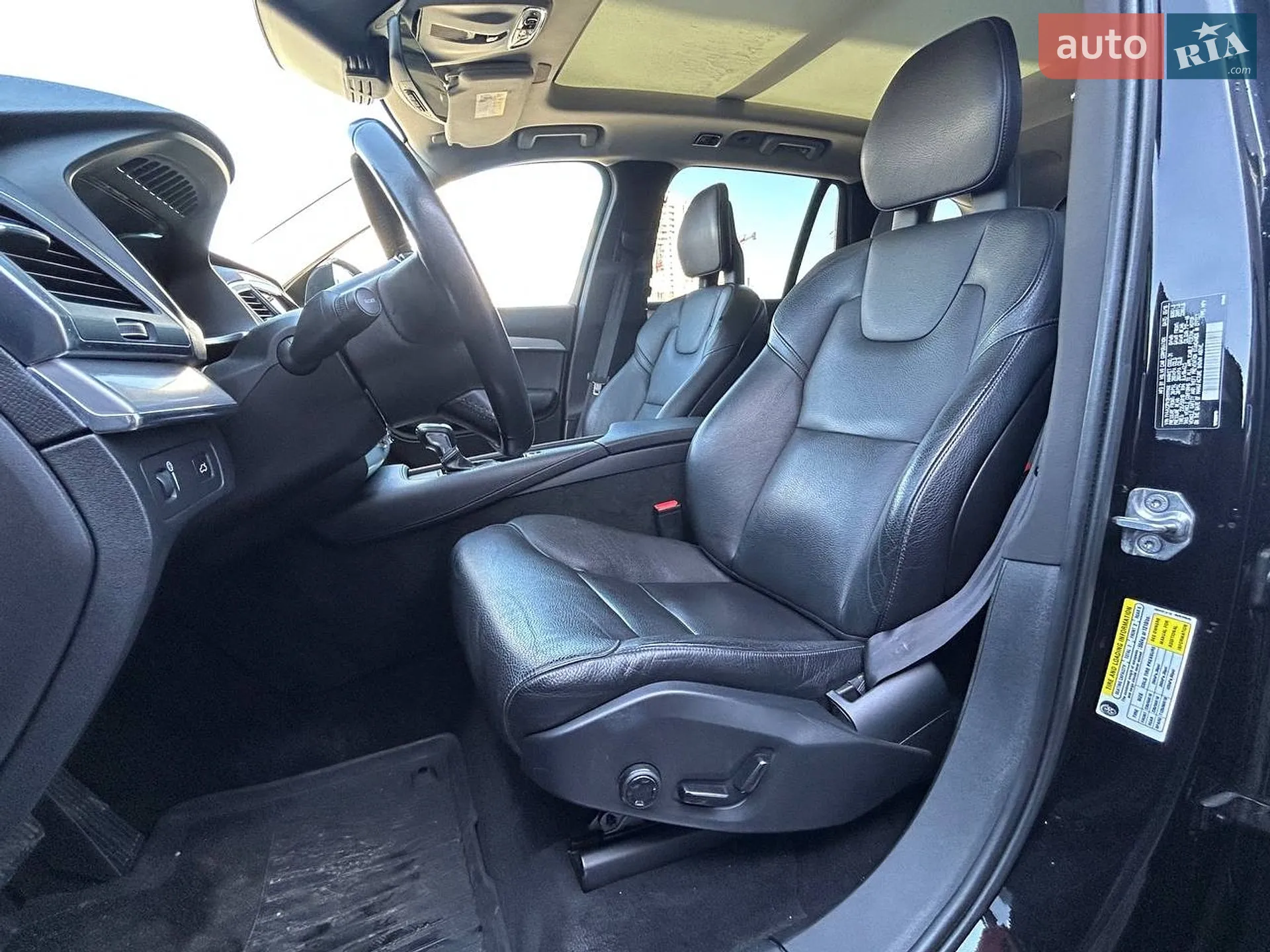 2016 Volvo XC90 - мініатюра 9