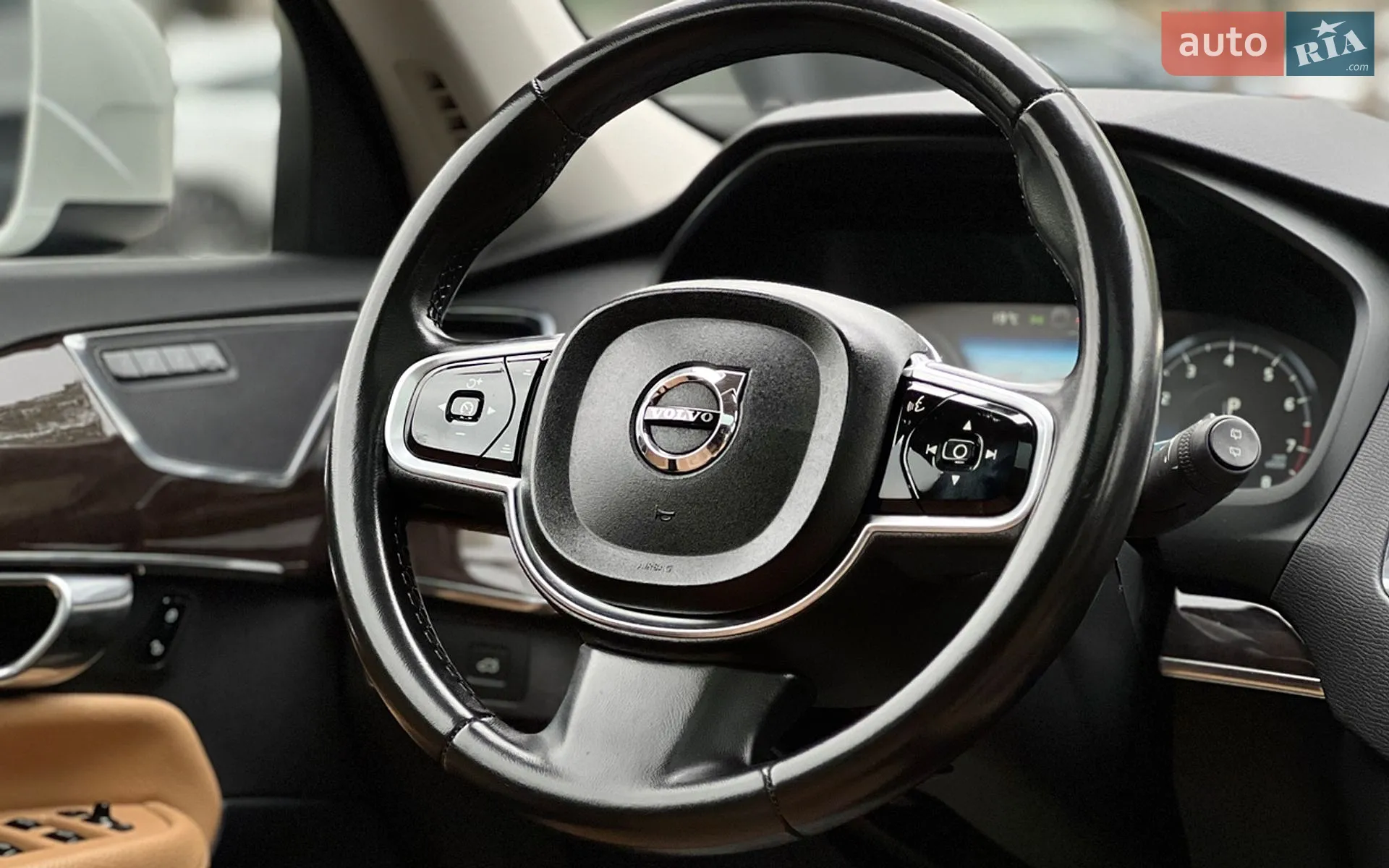 2016 Volvo XC90 - мініатюра 23