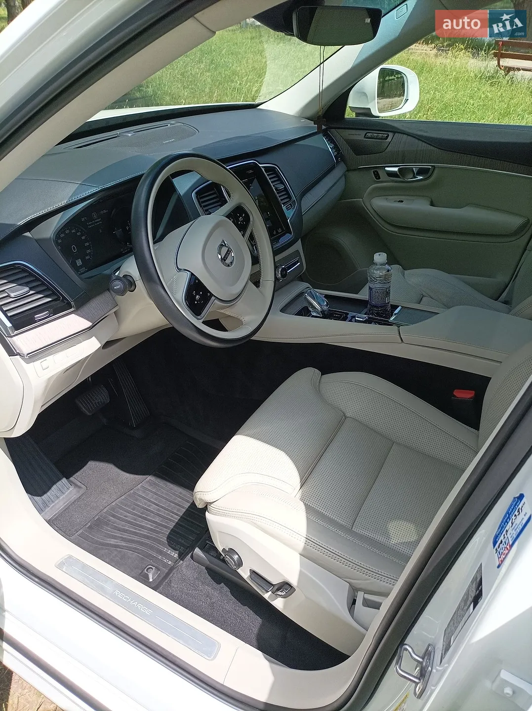 2021 Volvo XC90 - мініатюра 12