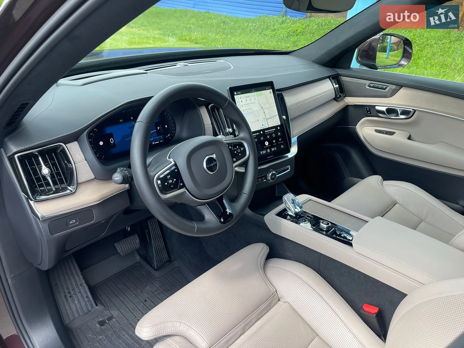 2025 Volvo XC90 - мініатюра 26