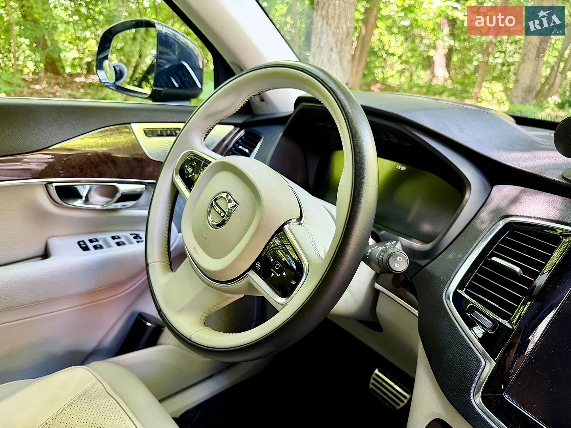 2016 Volvo XC90 - мініатюра 15