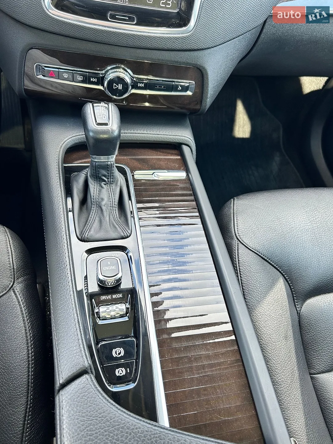 2015 Volvo XC90 - мініатюра 21