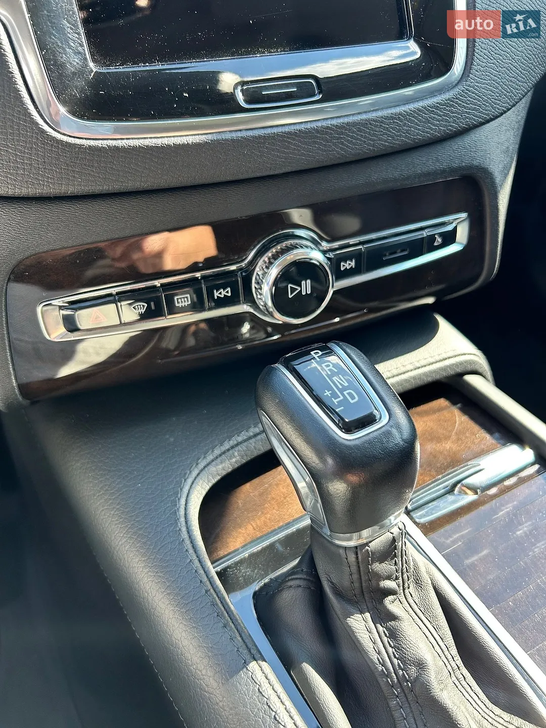 2015 Volvo XC90 - мініатюра 24