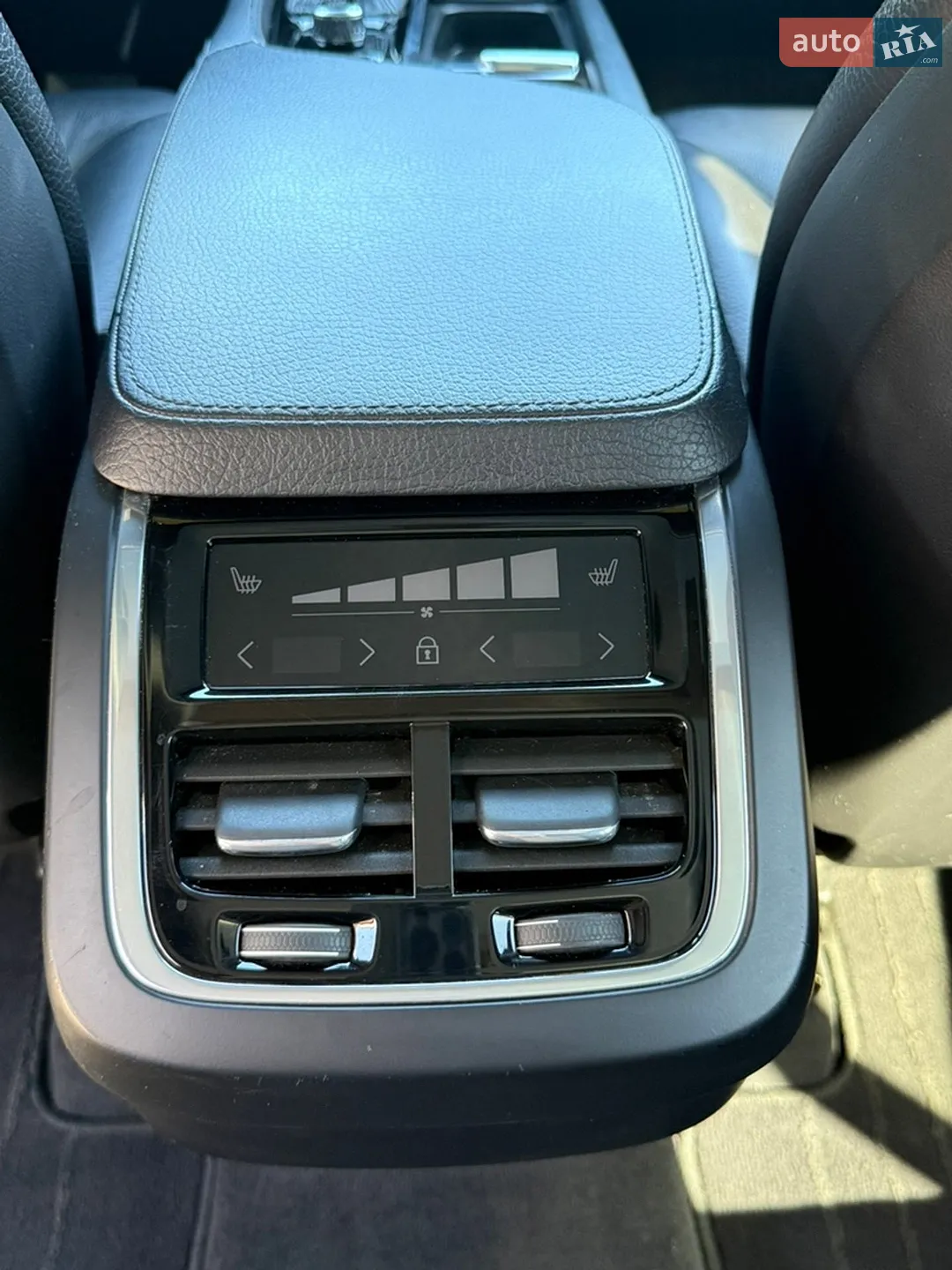 2019 Volvo XC90 - мініатюра 37