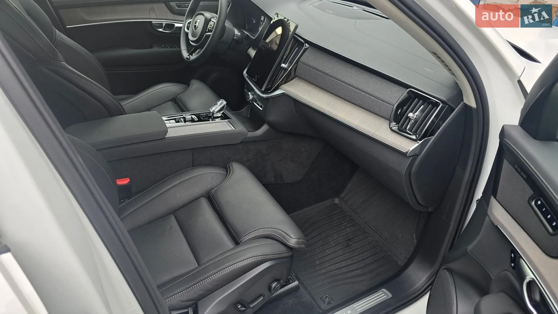 2025 Volvo XC90 - мініатюра 5