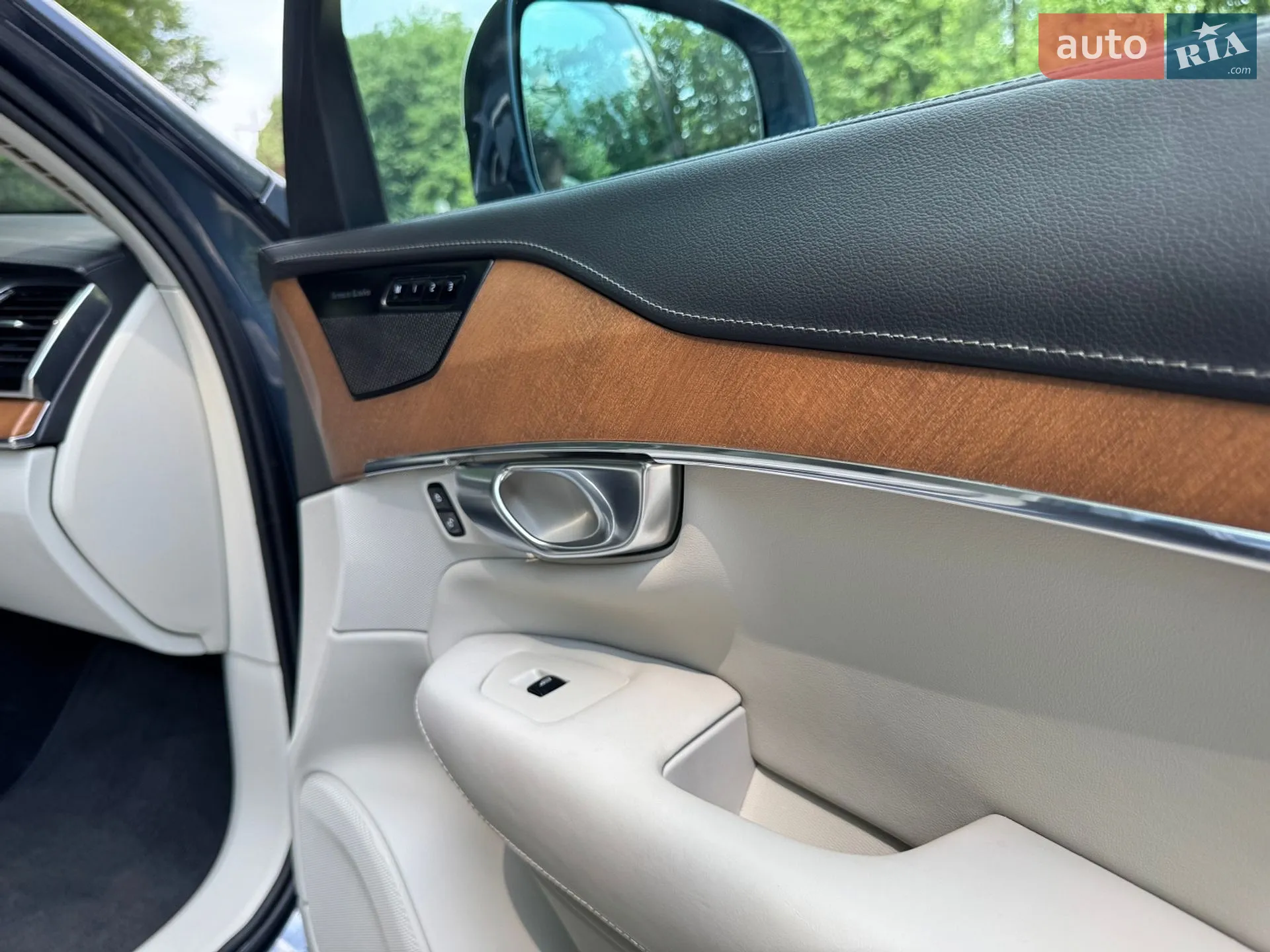 2019 Volvo XC90 - мініатюра 12