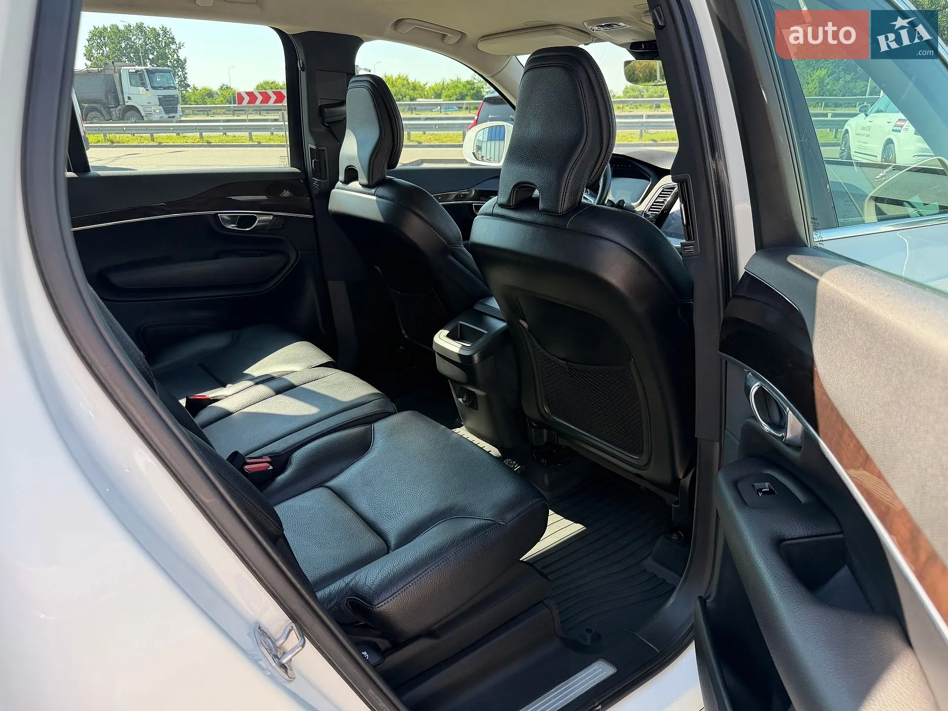 2019 Volvo XC90 - мініатюра 31