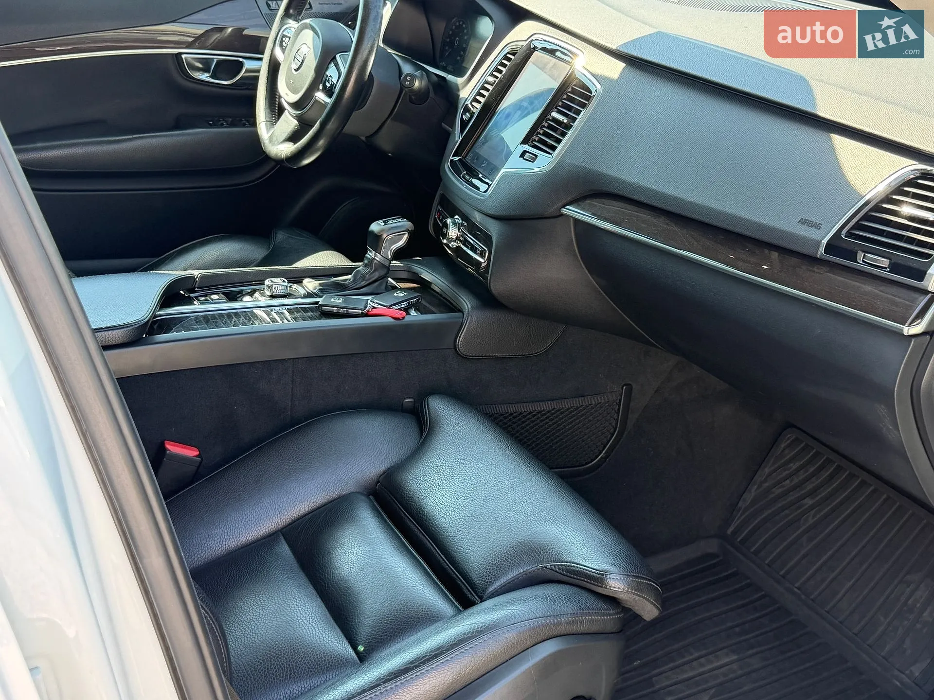 2019 Volvo XC90 - мініатюра 32