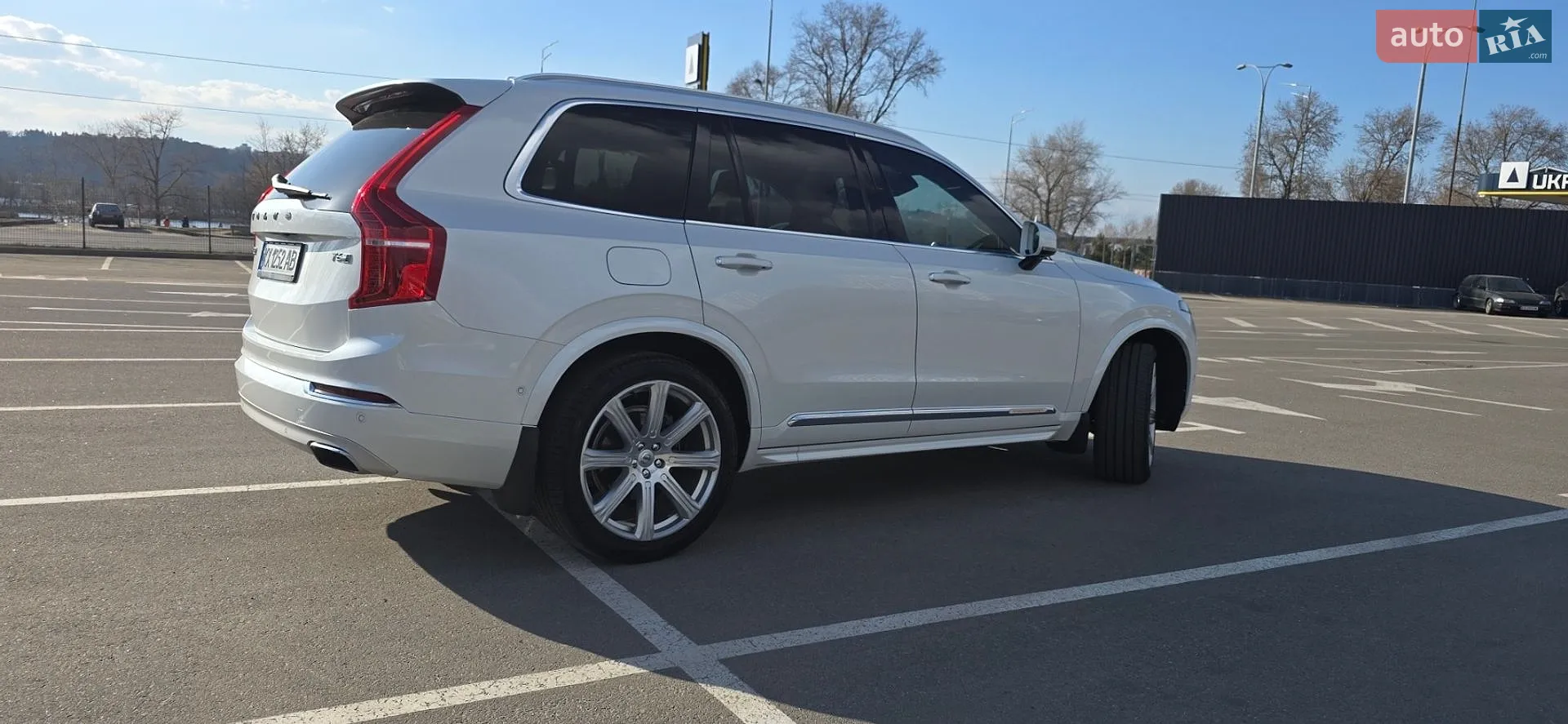 2017 Volvo XC90 - мініатюра 13