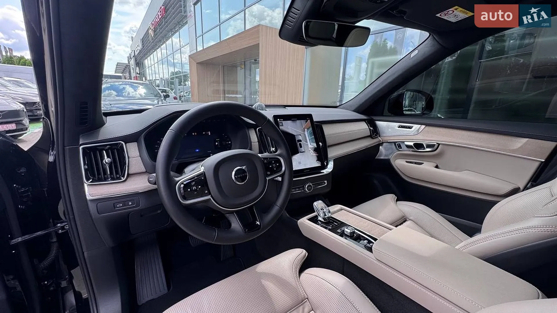 2025 Volvo XC90 - мініатюра 21