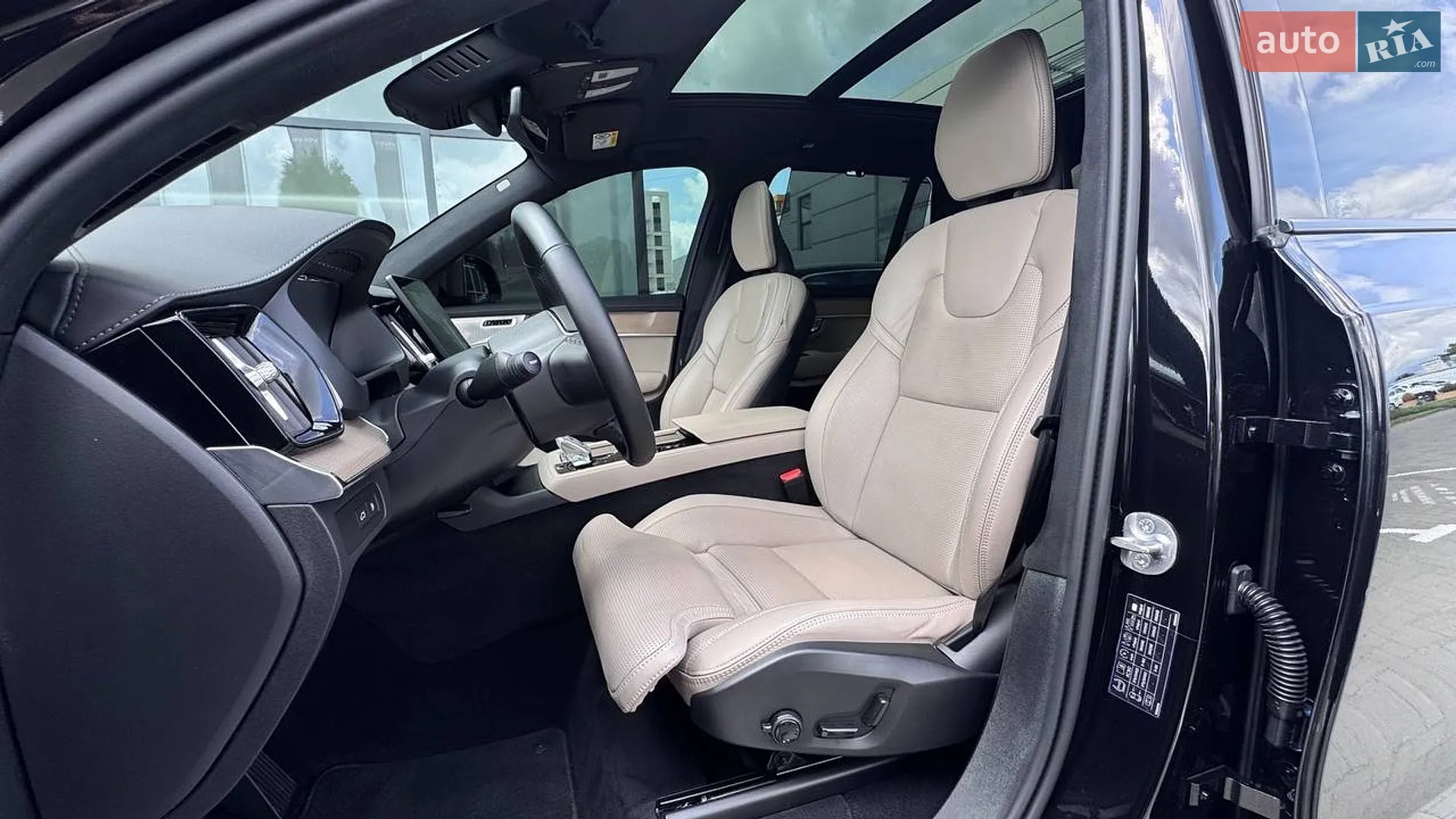 2025 Volvo XC90 - мініатюра 24