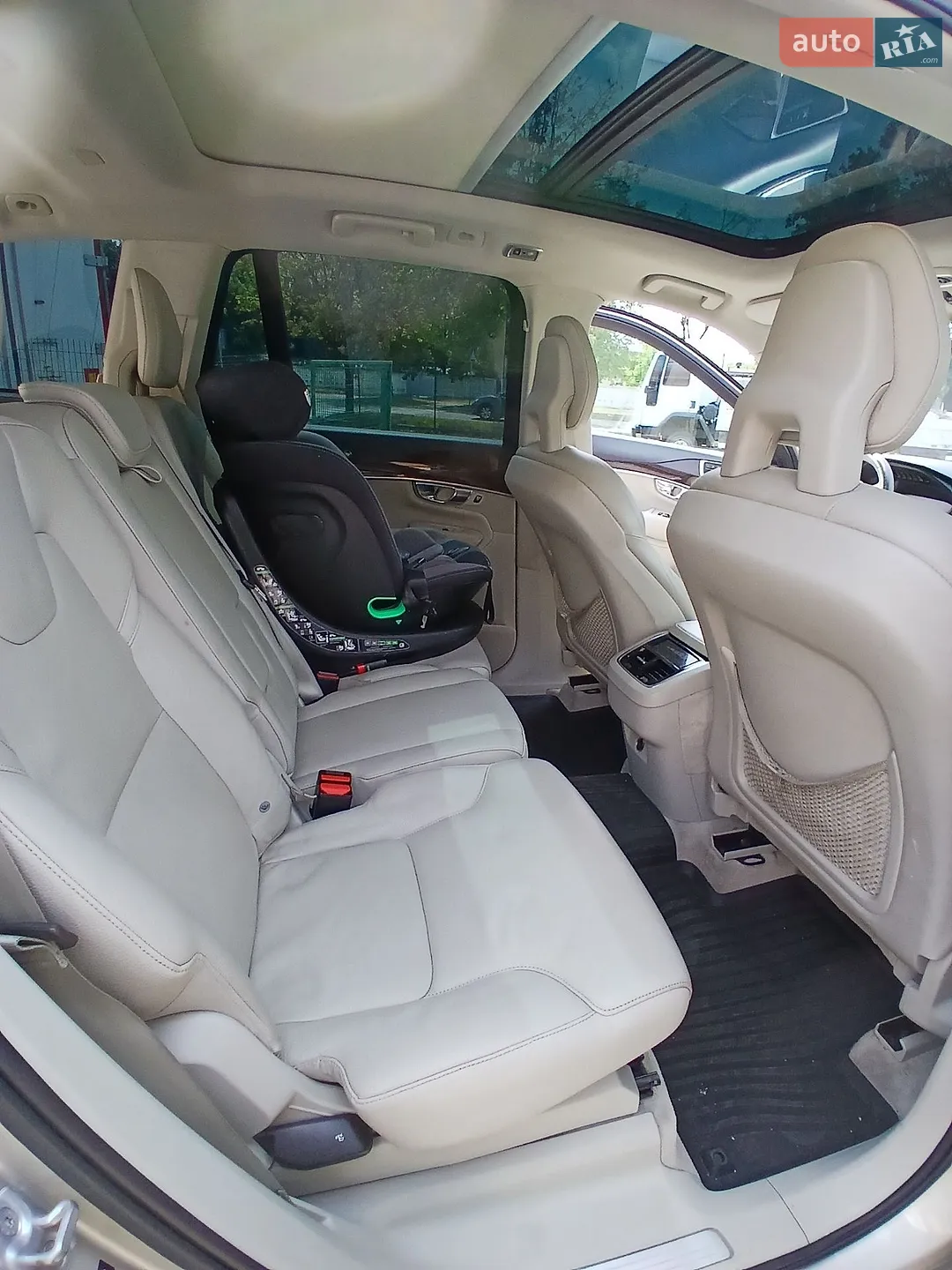 2016 Volvo XC90 - мініатюра 12