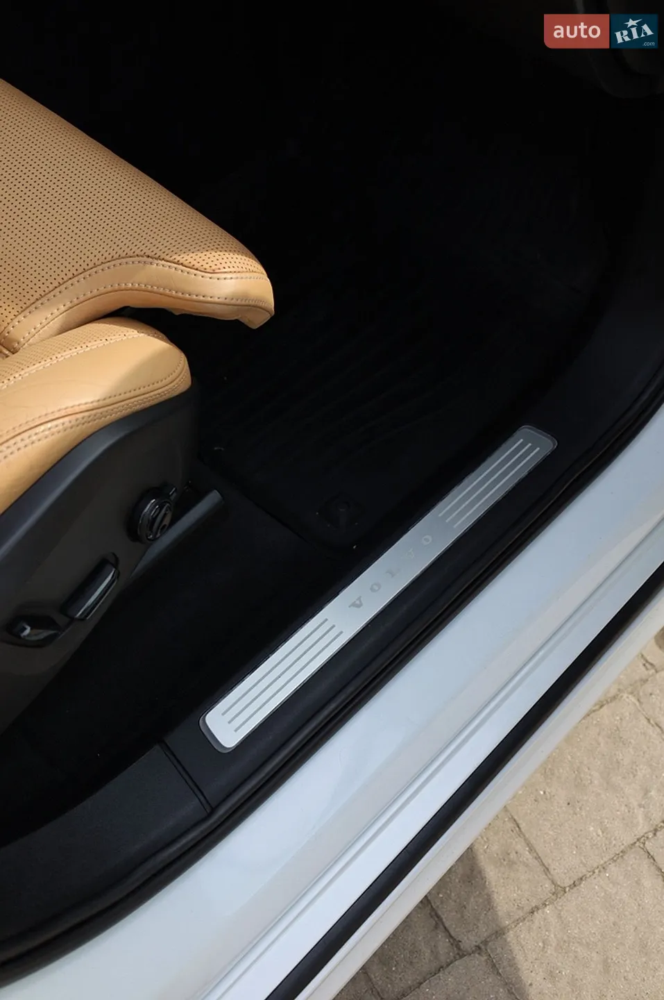 2017 Volvo XC90 - мініатюра 22