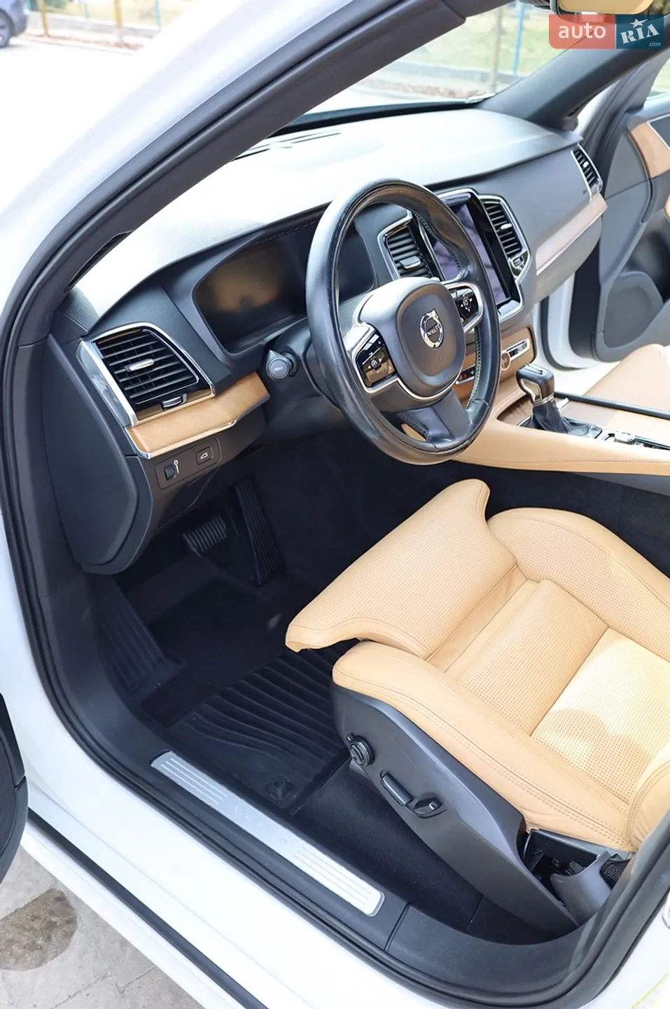 2017 Volvo XC90 - мініатюра 29