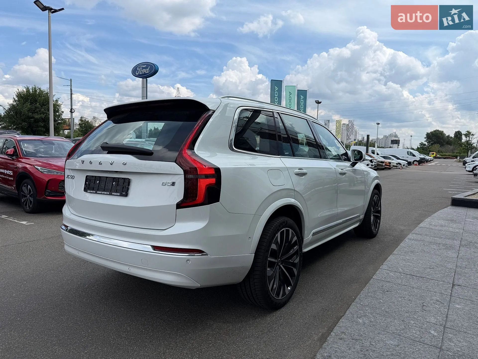 2025 Volvo XC90 - мініатюра 5