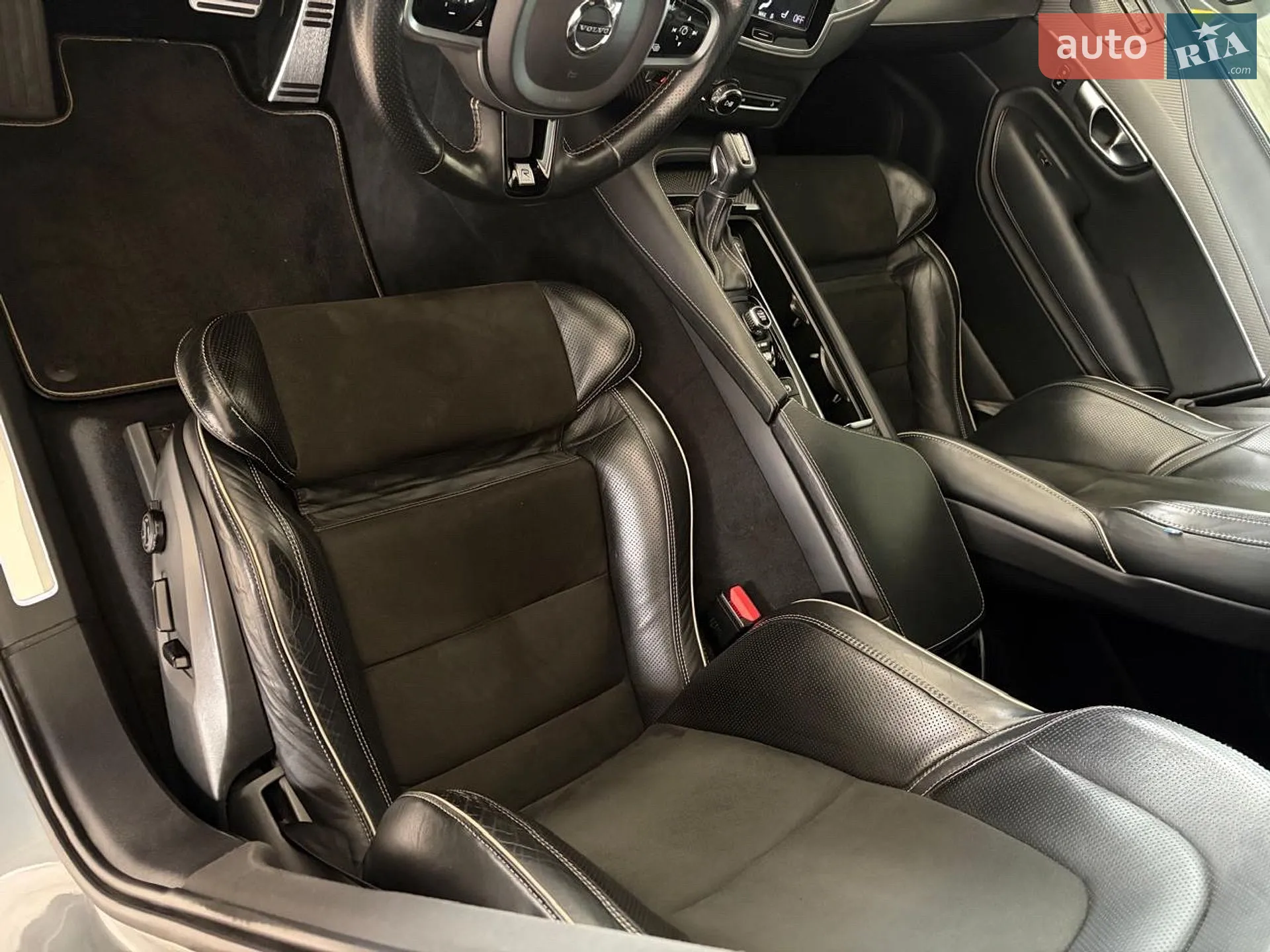 2019 Volvo XC90 - мініатюра 9