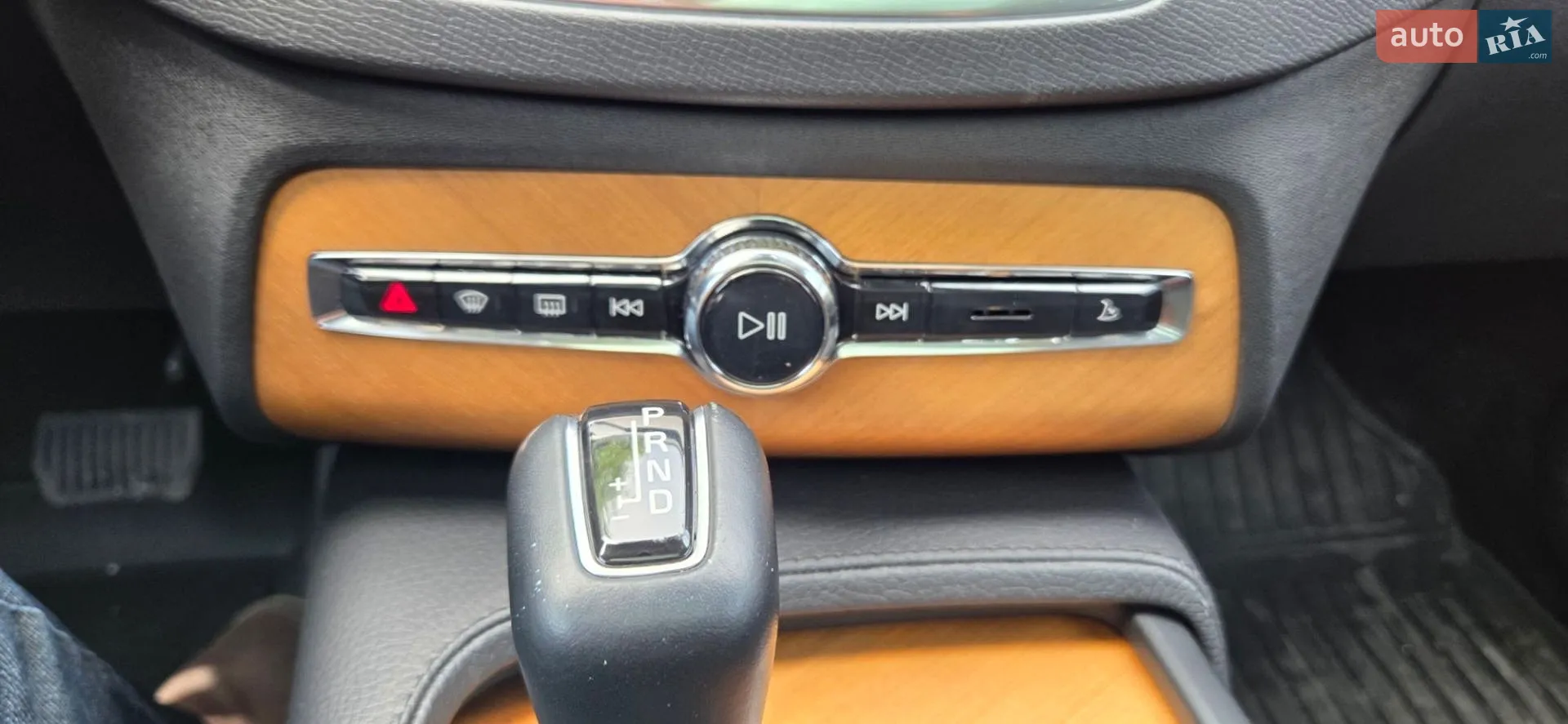 2021 Volvo XC90 - мініатюра 26