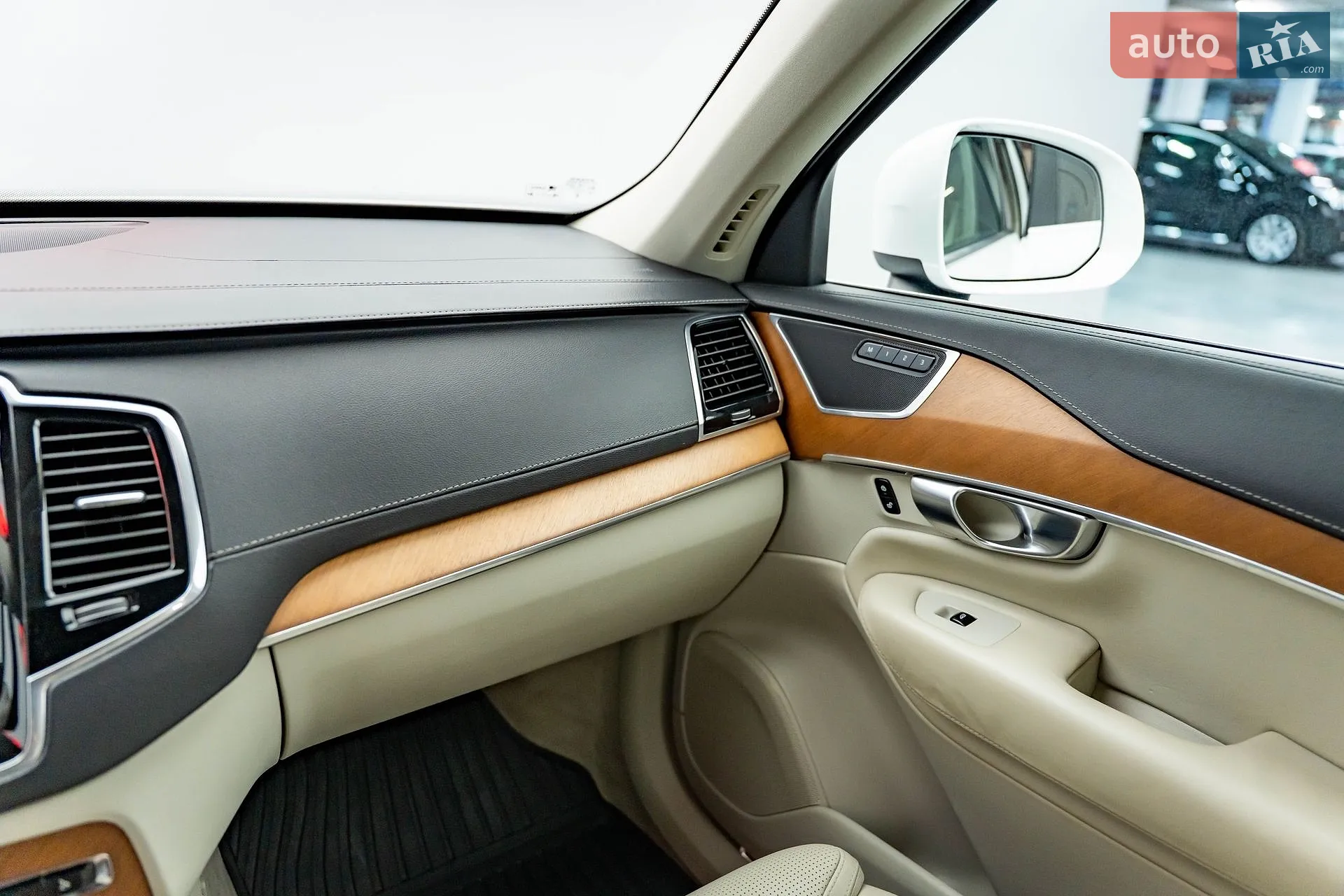 2018 Volvo XC90 - мініатюра 15