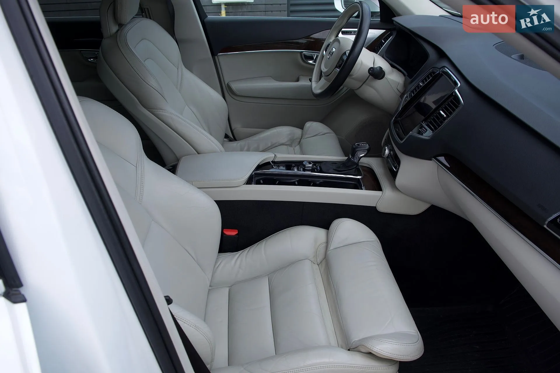 2015 Volvo XC90 - мініатюра 25