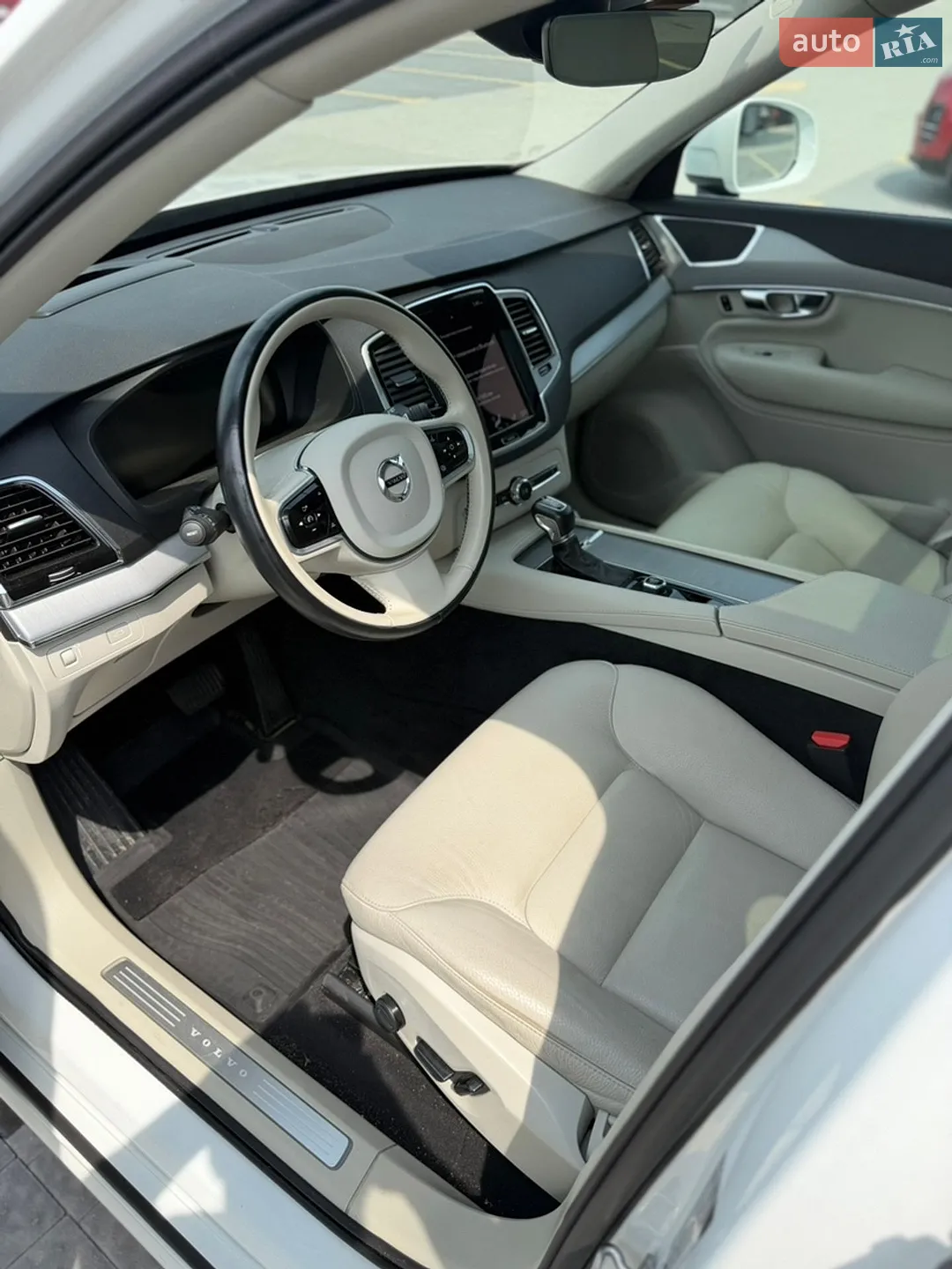 2021 Volvo XC90 - мініатюра 16