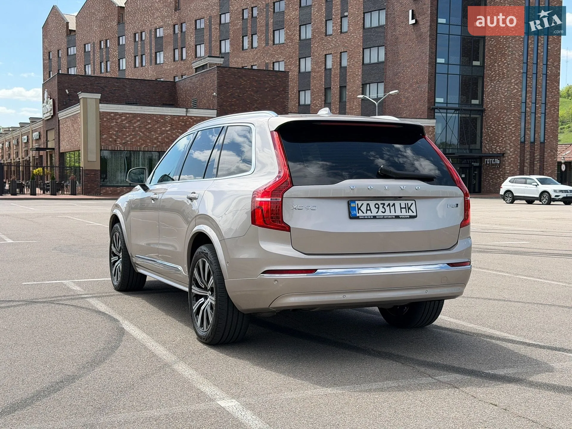 2023 Volvo XC90 - мініатюра 6