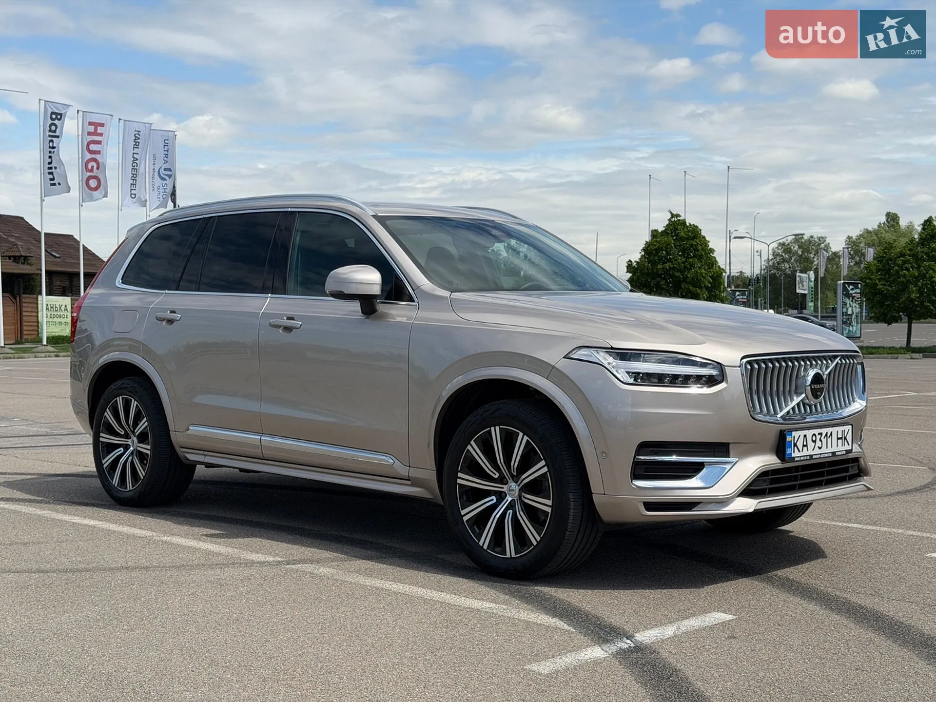 2023 Volvo XC90 - мініатюра 11