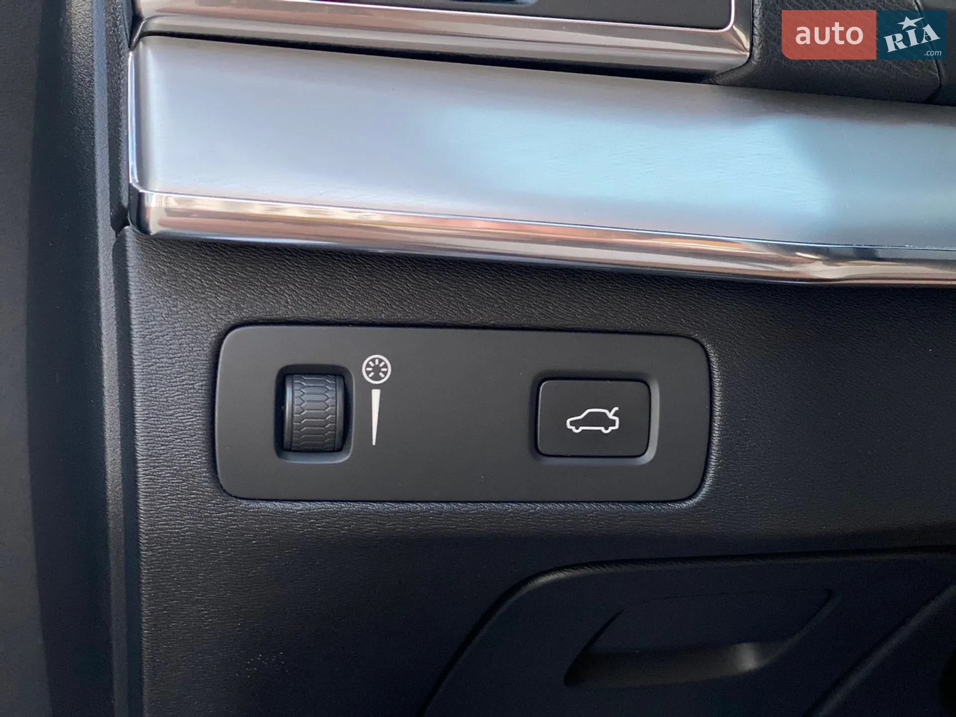 2015 Volvo XC90 - мініатюра 18