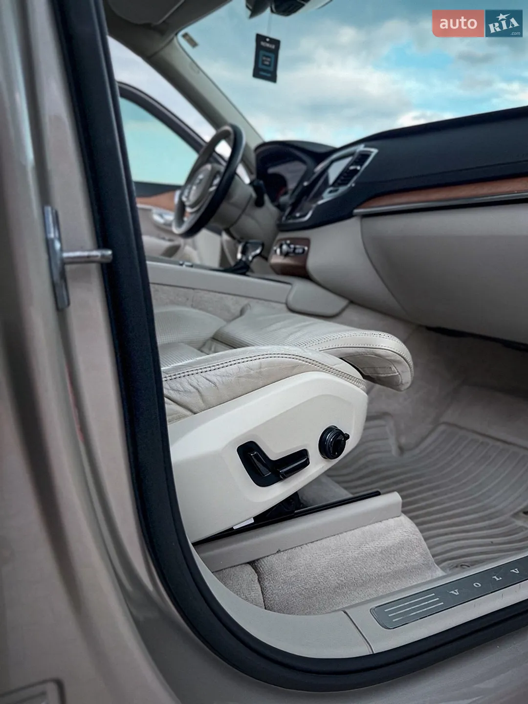 2016 Volvo XC90 - мініатюра 42
