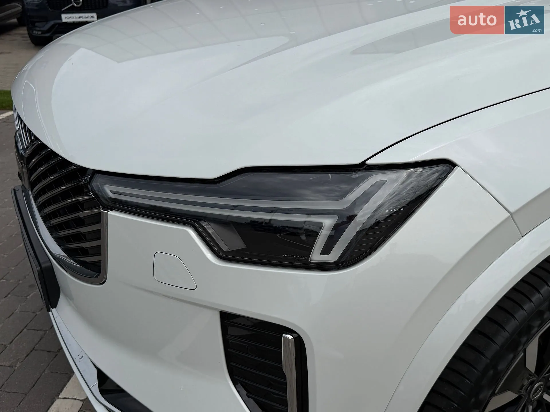 2025 Volvo XC90 - мініатюра 13