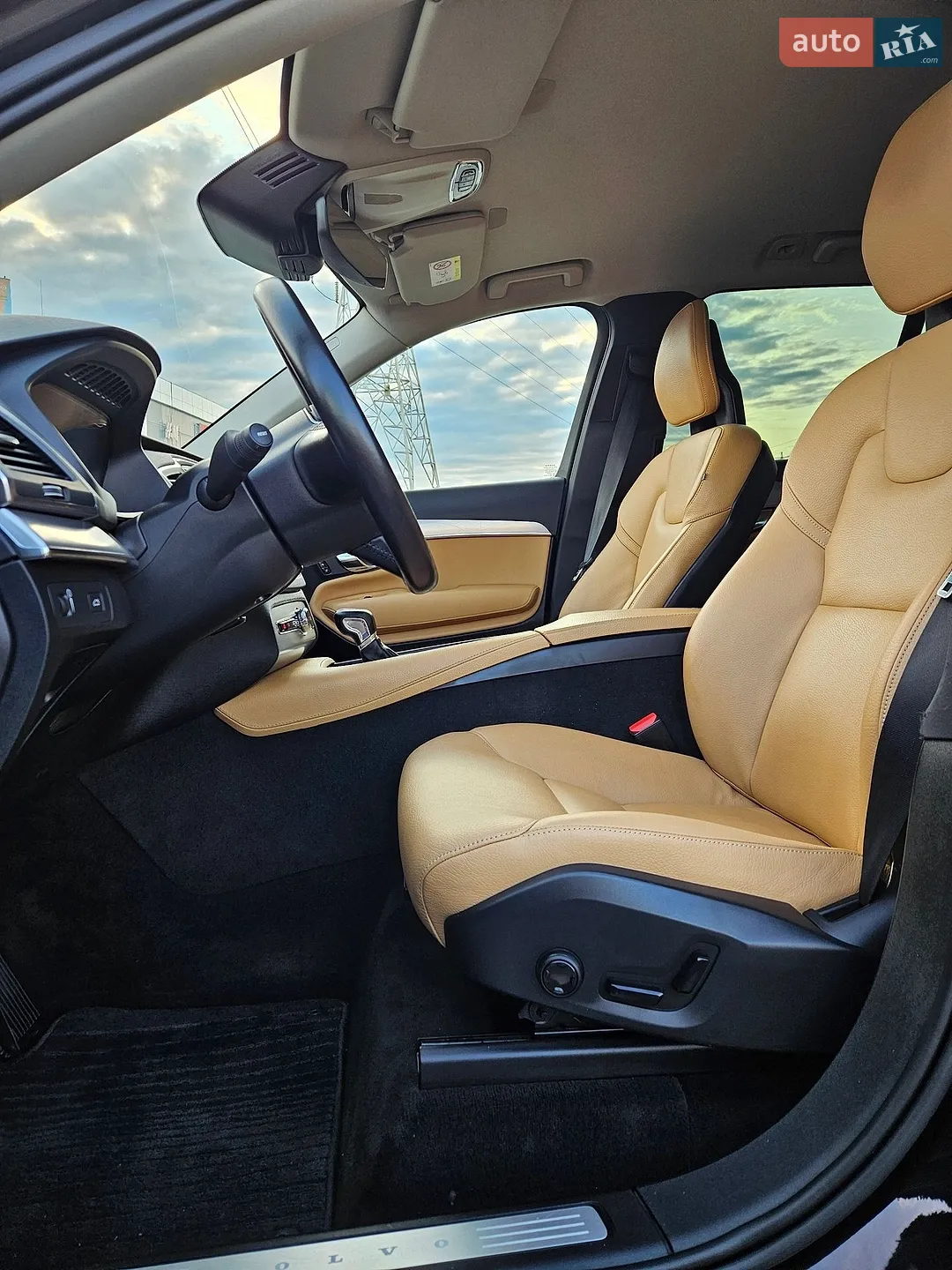 2015 Volvo XC90 - мініатюра 15