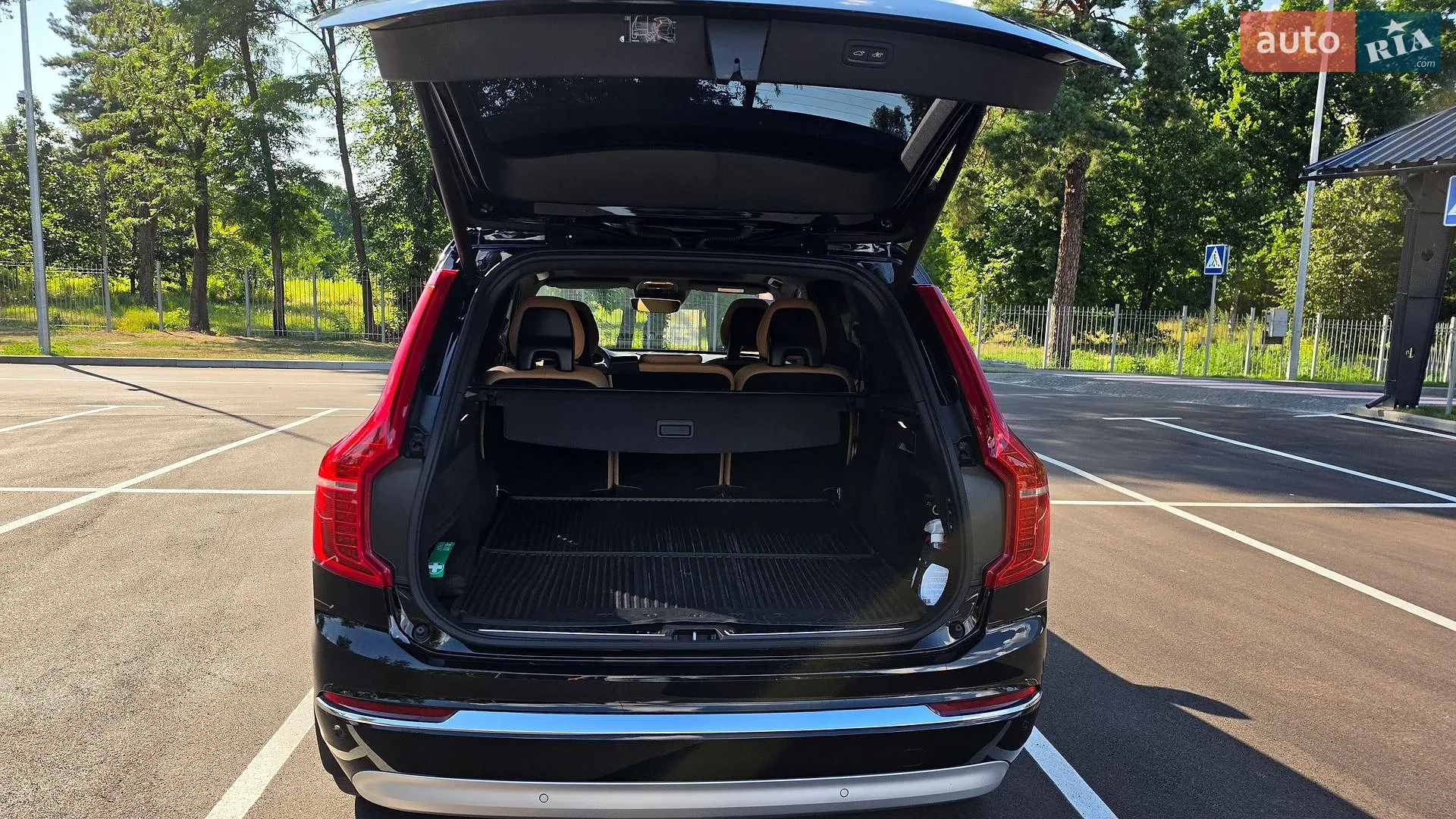 2021 Volvo XC90 - мініатюра 12