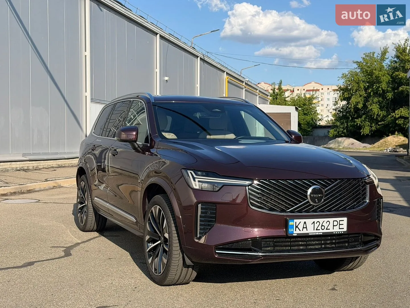 2025 Volvo XC90 - мініатюра 8