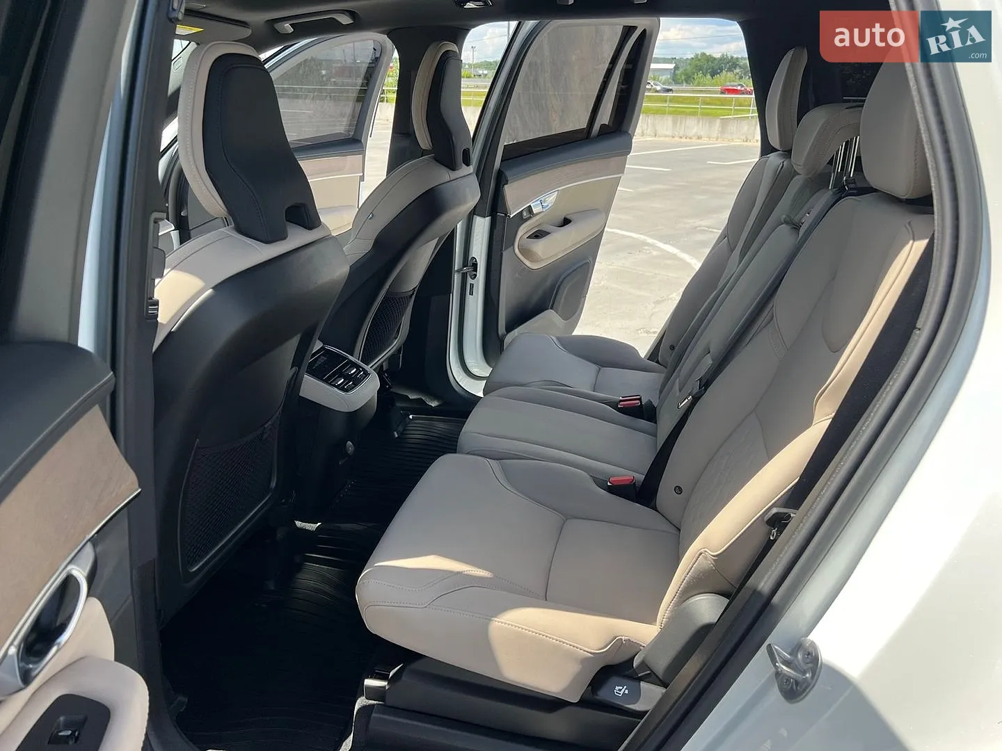 2025 Volvo XC90 - мініатюра 42