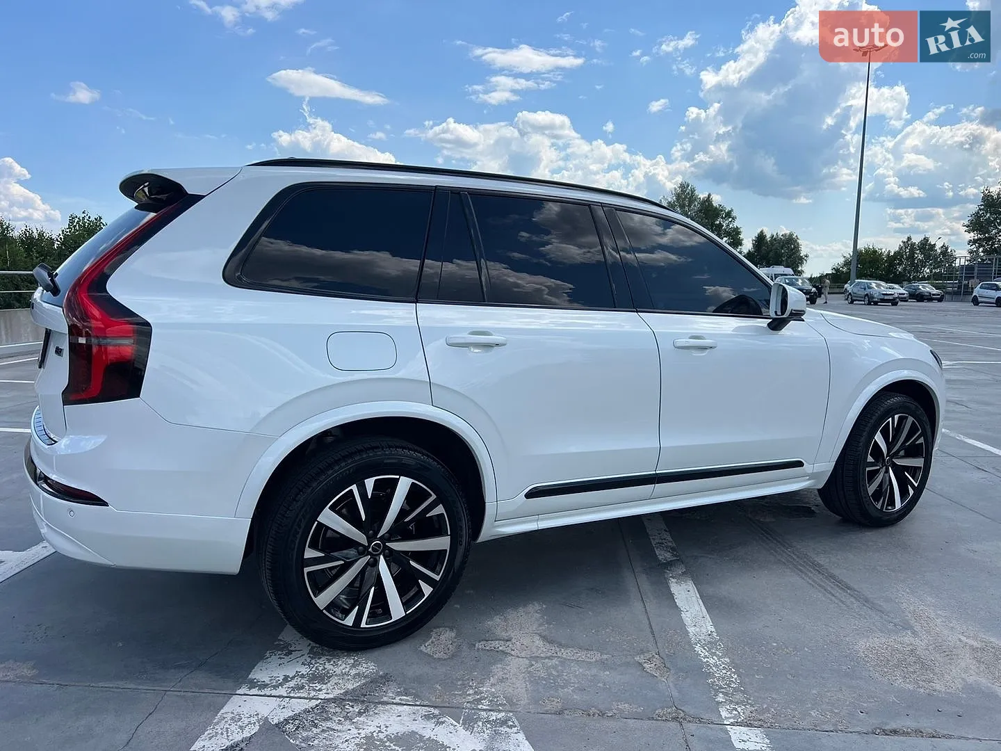 2025 Volvo XC90 - мініатюра 10