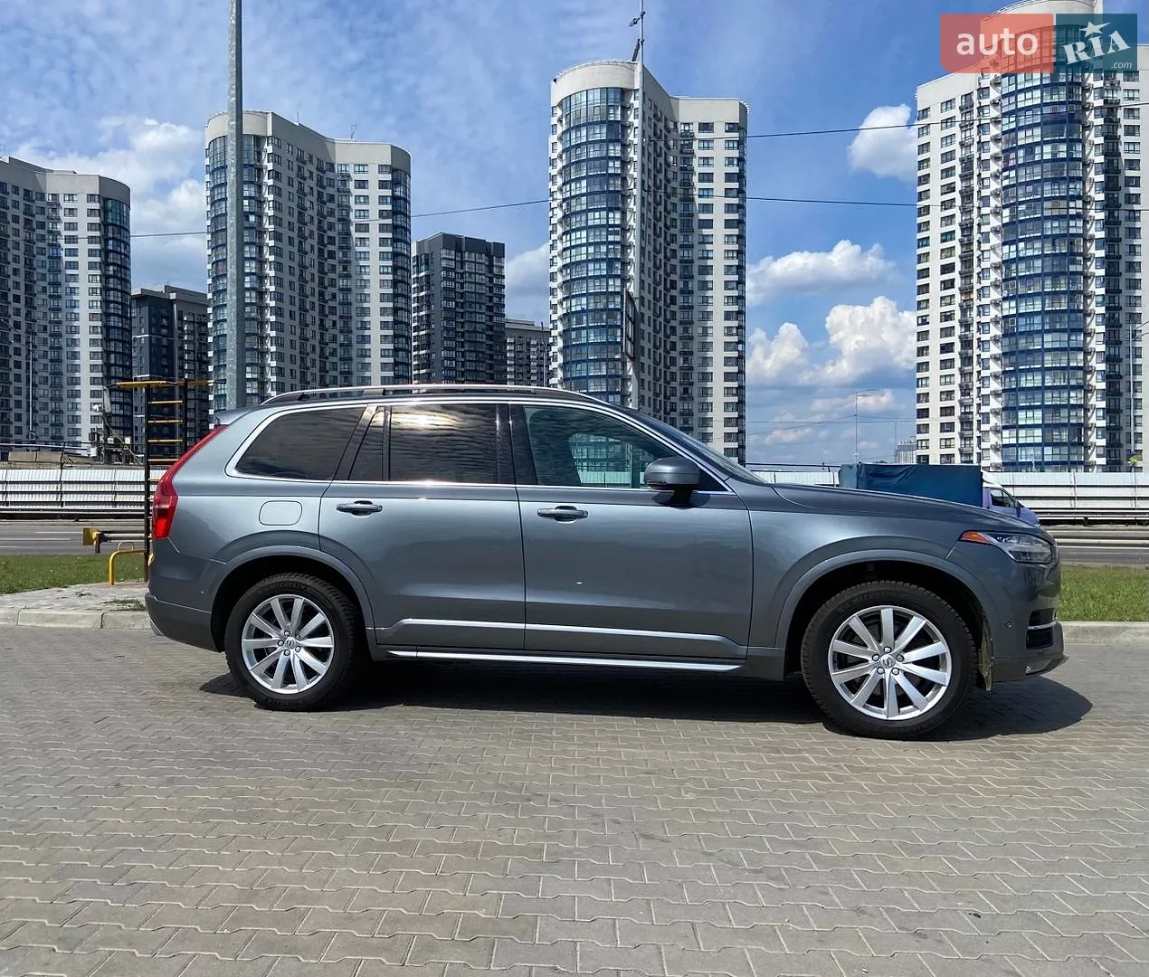 2017 Volvo XC90 - фото 1
